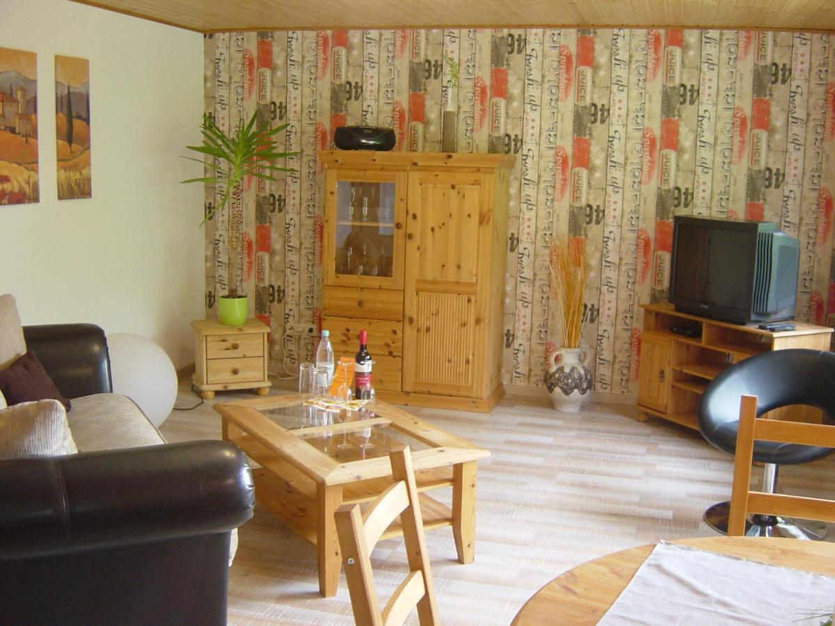 Haus Am Wald Διαμέρισμα Hillscheid Εξωτερικό φωτογραφία